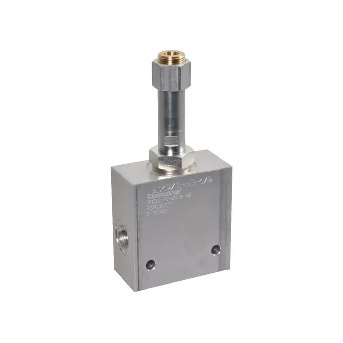 Régulateur DANFOSS PFC12PC650000B4B